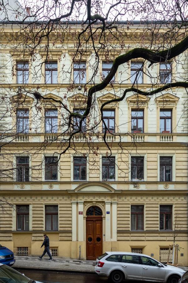 Welcoming Flat In Vinohrady By Prague Days Apartamento Exterior foto